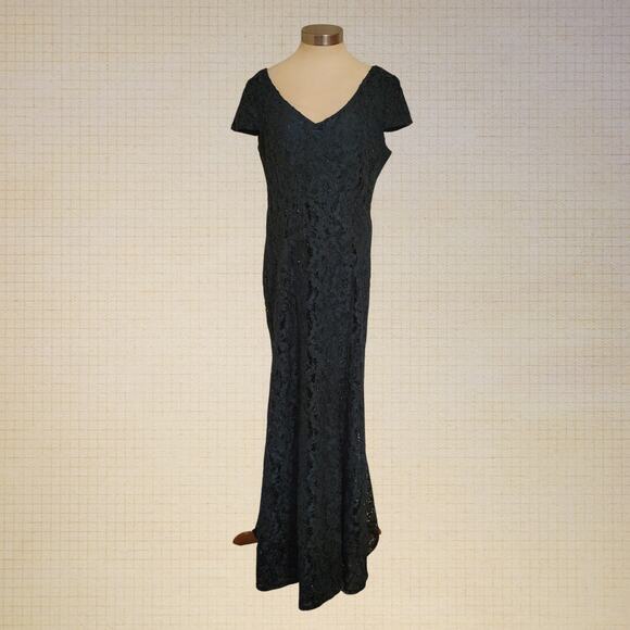 Alex Evenings Green Lace Metallic Floral Gown Size 12 Formal Maxi Dress - Picture 1 of 8